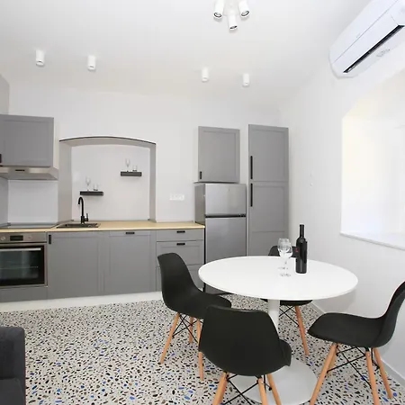 Ula Premium ,free Private Parking Апартаменты Опатия