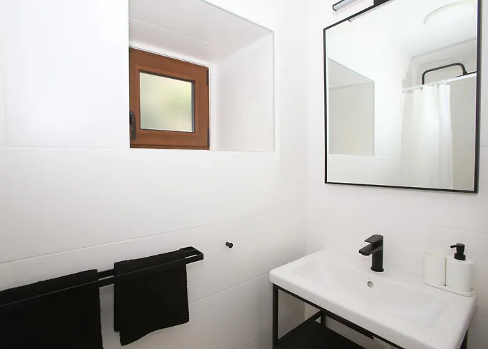 Apartment Ula Premium ,free Private Parking *