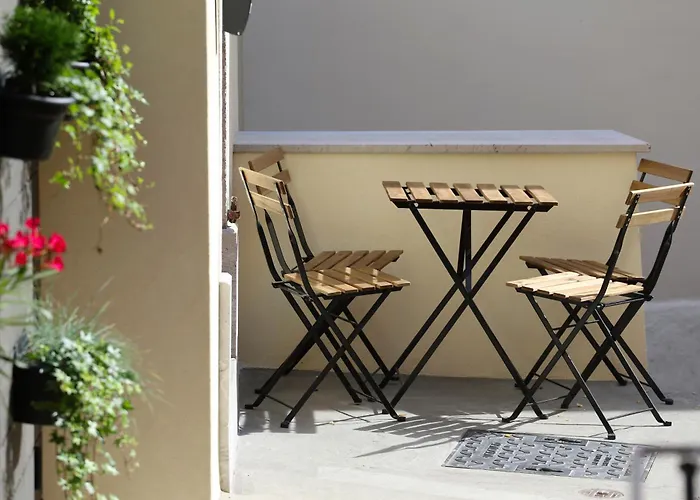 Ula Premium ,free Private Parking Apartment *